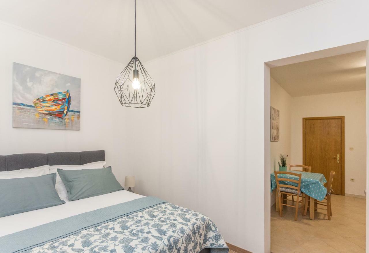 Apartmani Zara & Maris Gradac (Split-Dalmatia) Exterior foto